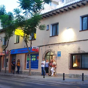 2* Pensión Costabella